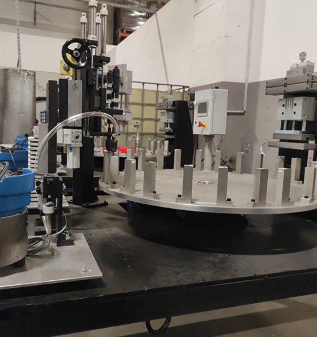 OTOMATİK MONTAJ MAKİNESİ